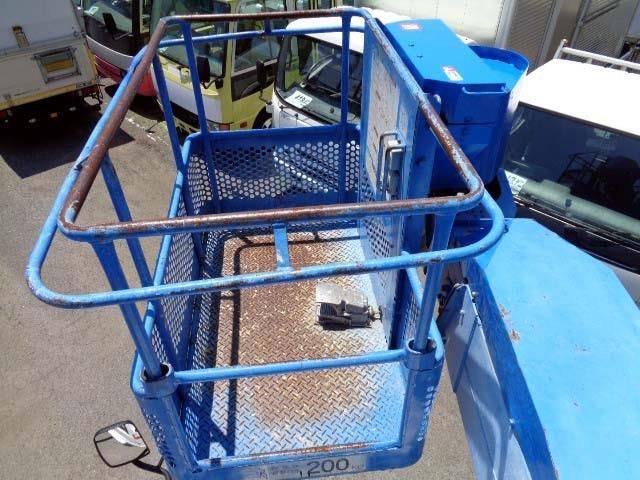 HINO DUTRO 2008 Image 31