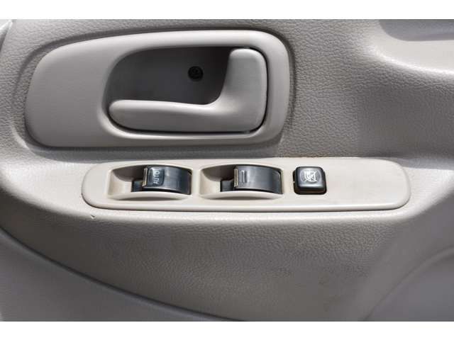 HINO DUTRO 2008 Image 31