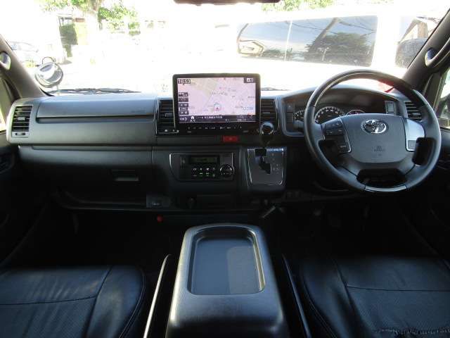 TOYOTA HIACE VAN 2WD 2019 Image 31