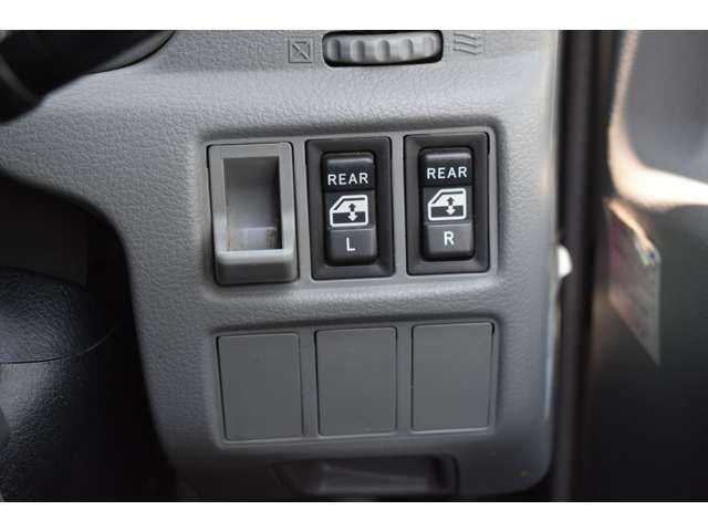 TOYOTA DYNA 2016 Image 31