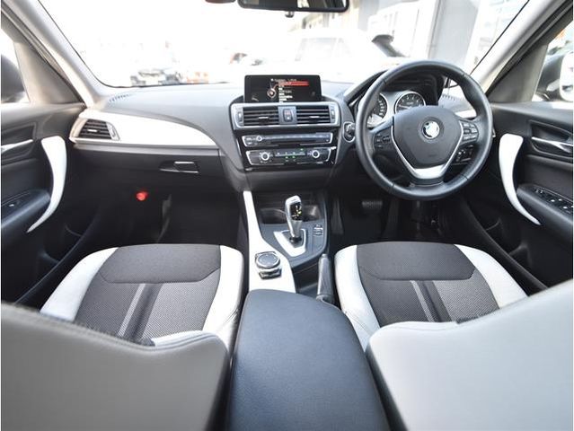 BMW 1SERIES 2015 Image 31