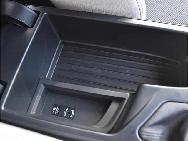 BMW 1SERIES 2015 Image 31