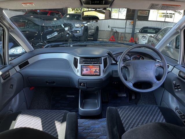 TOYOTA ESTIMA 1999 Image 31