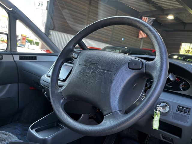 TOYOTA ESTIMA 1999 Image 31