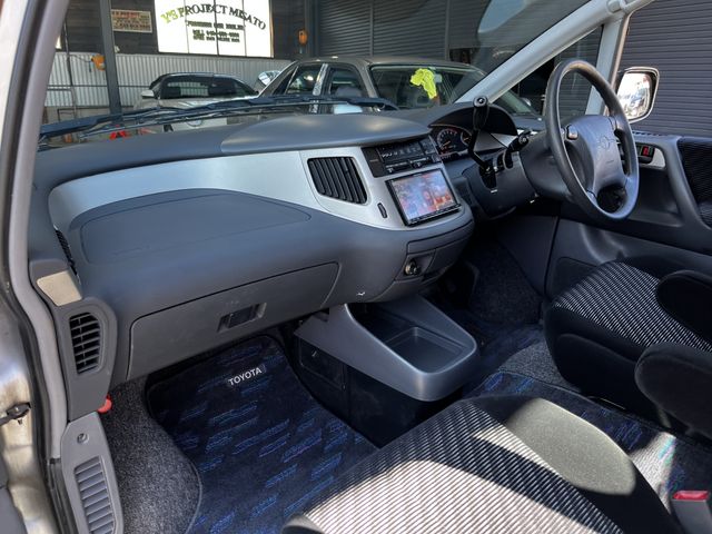 TOYOTA ESTIMA 1999 Image 31