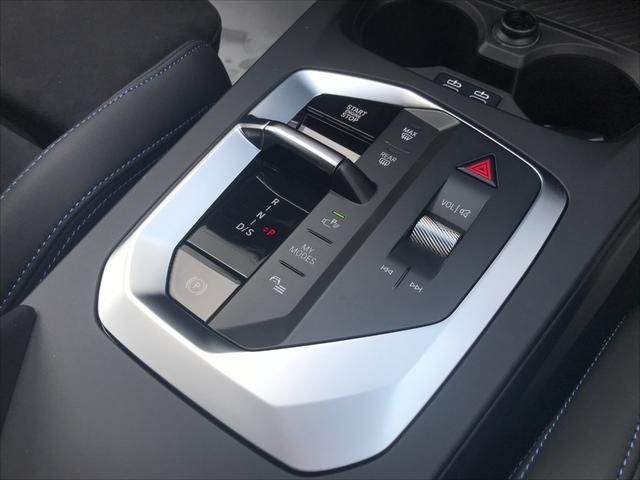 BMW 1SERIES 2025 Image 31