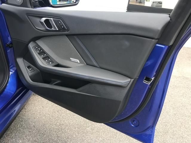 BMW 1SERIES 2025 Image 31