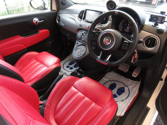 FIAT ABARTH 595 2019 Image 31