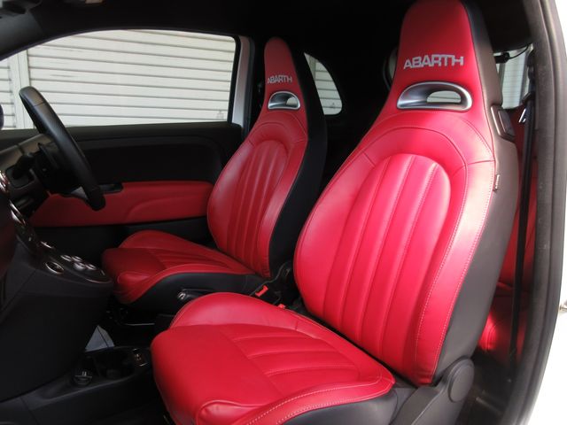 FIAT ABARTH 595 2019 Image 31