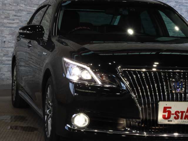 TOYOTA CROWN MAJESTA HYBRID 2016 Image 31