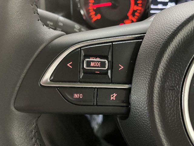 SUZUKI JIMNY 4WD 2023 Image 31