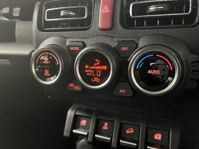 SUZUKI JIMNY 4WD 2023 Image 31