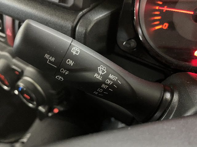 SUZUKI JIMNY 4WD 2023 Image 31