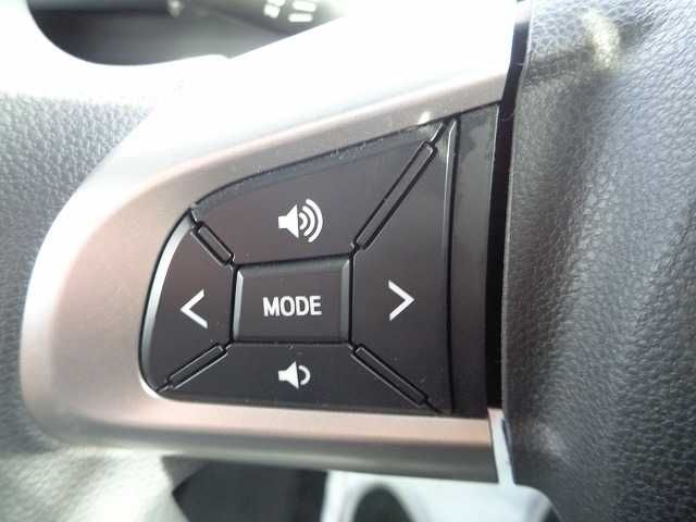 DAIHATSU WAKE 2015 Image 31