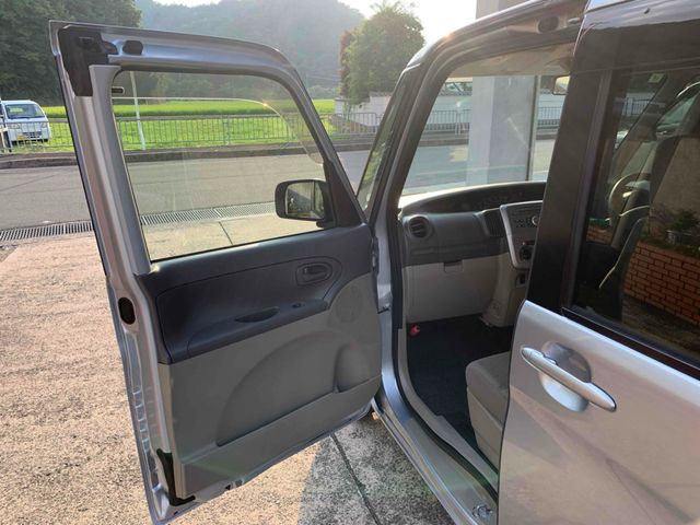 DAIHATSU TANTO 2012 Image 31