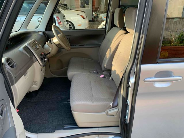 DAIHATSU TANTO 2012 Image 31