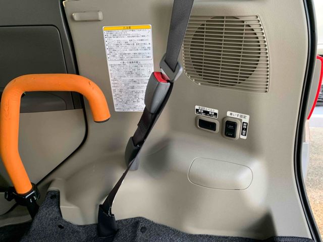 DAIHATSU TANTO 2012 Image 31