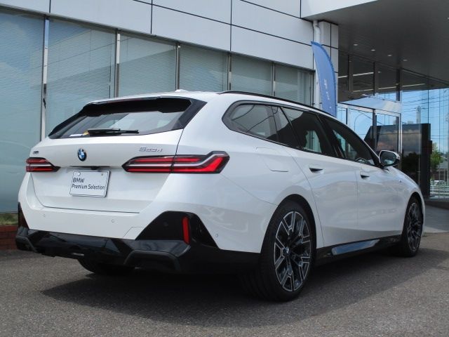 BMW 5SERIES TOURING 2024 Image 31