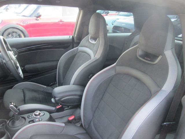 BMW MINI 2021 Image 31