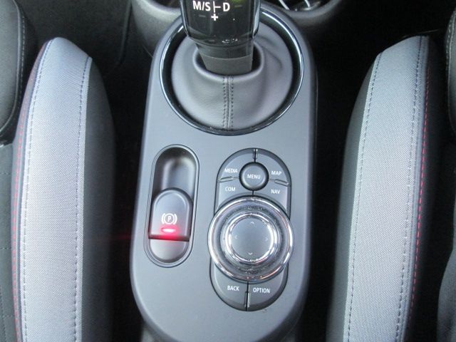 BMW MINI 2021 Image 31