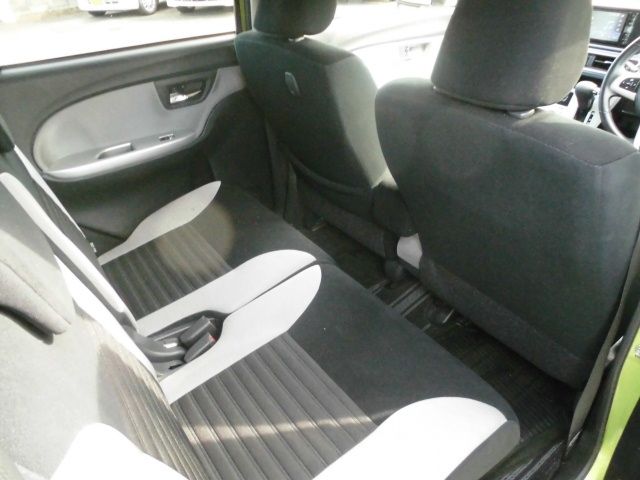 DAIHATSU CAST ACTIVA 2017 Image 31