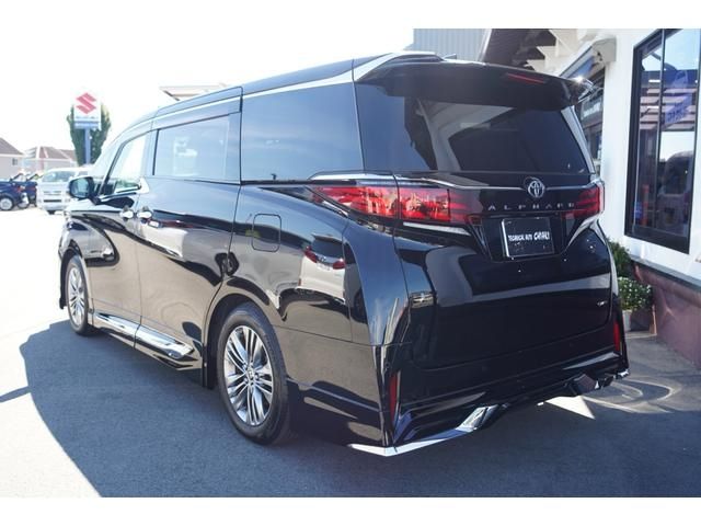TOYOTA ALPHARD HYBRID 2023 Image 31