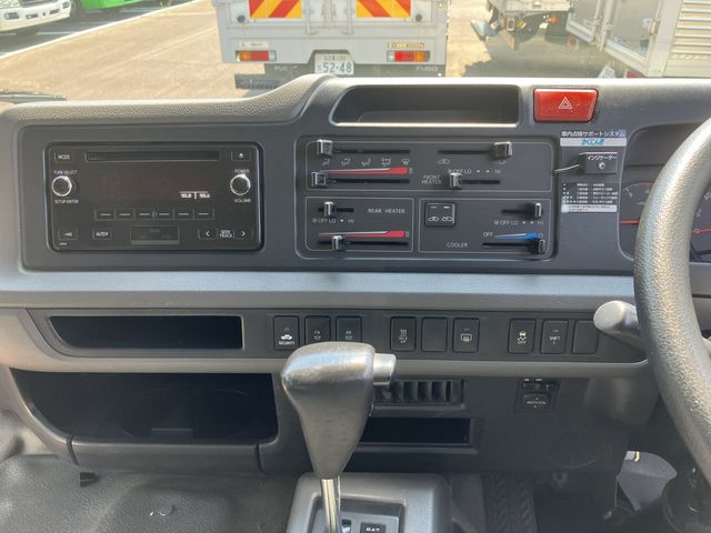 TOYOTA COASTER 2017 Image 31