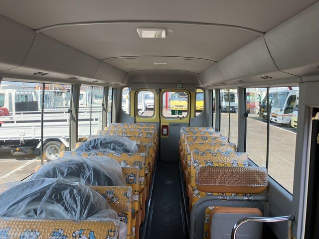 TOYOTA COASTER 2017 Image 31