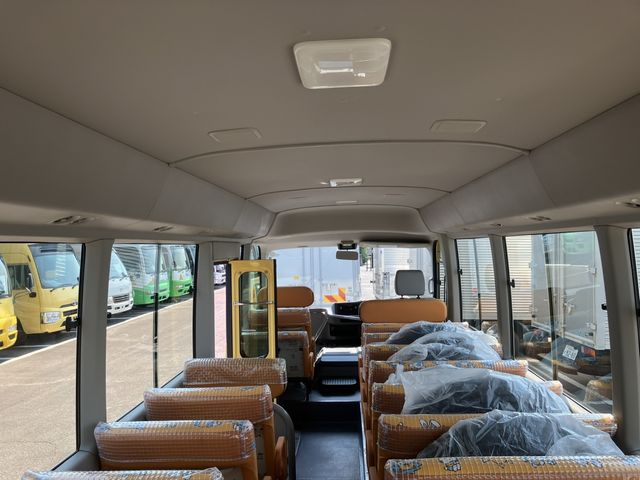 TOYOTA COASTER 2017 Image 31