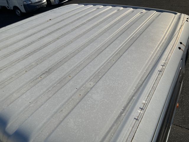 HINO DUTRO 2011 Image 31