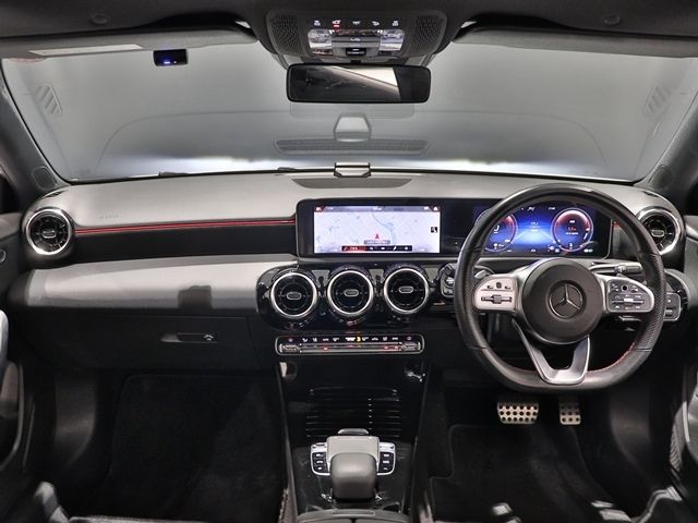 MERCEDES BENZ A CLAS 2019 Image 31