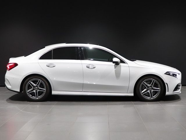 MERCEDES BENZ A CLAS 2019 Image 31