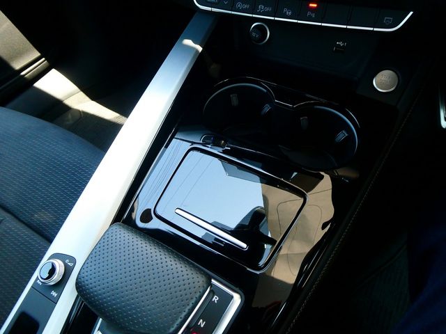 AUDI A4 2024 Image 31