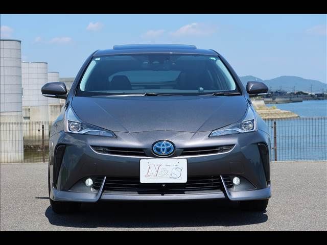 TOYOTA PRIUS 2019 Image 31