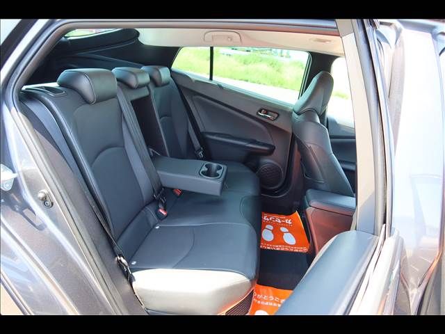 TOYOTA PRIUS 2019 Image 31