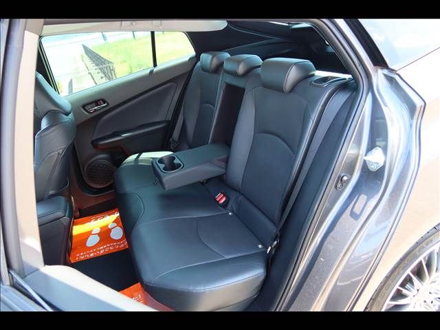 TOYOTA PRIUS 2019 Image 31