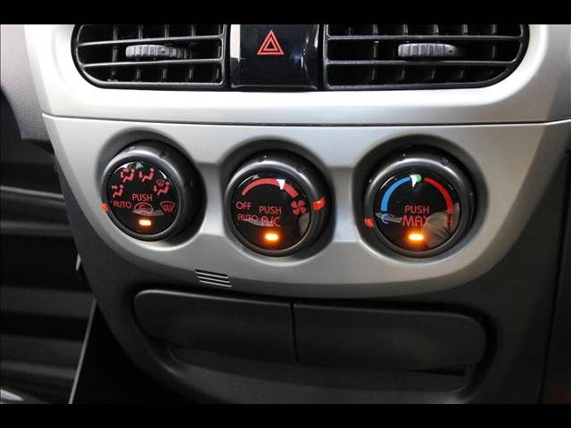 MITSUBISHI I-MIEV 2015 Image 31