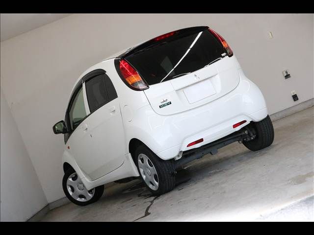 MITSUBISHI I-MIEV 2015 Image 31