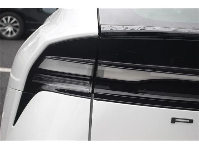 TOYOTA PRIUS PHV 2023 Image 31