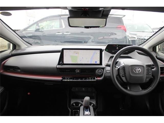 TOYOTA PRIUS PHV 2023 Image 31