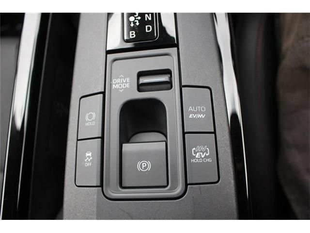 TOYOTA PRIUS PHV 2023 Image 31