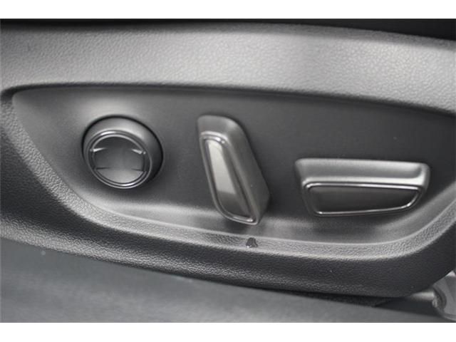 TOYOTA PRIUS PHV 2023 Image 31