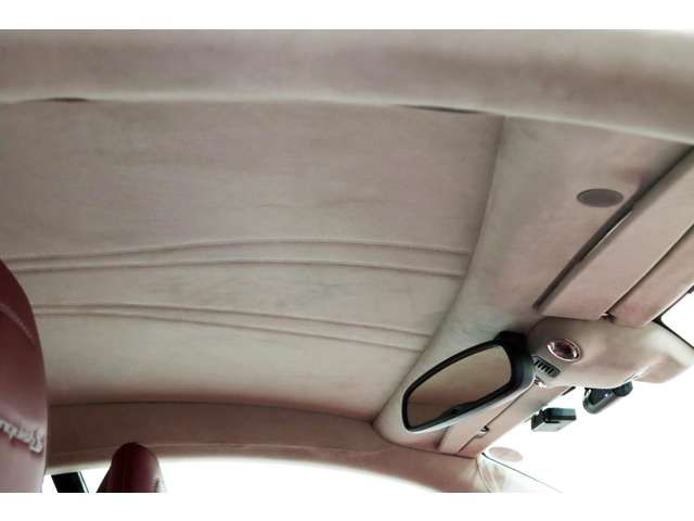 ASTON MARTIN ASTON MARTIN 2017 Image 31