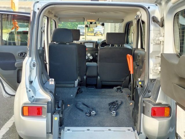 NISSAN CUBE 2018 Image 31