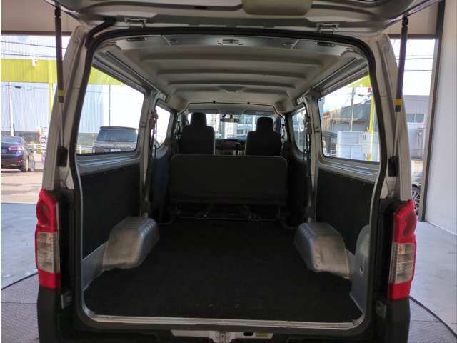 NISSAN NV350 CARAVAN 2019 Image 31