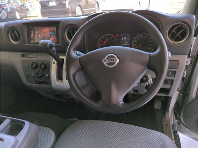 NISSAN NV350 CARAVAN 2019 Image 31