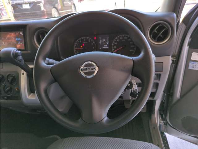 NISSAN NV350 CARAVAN 2019 Image 31