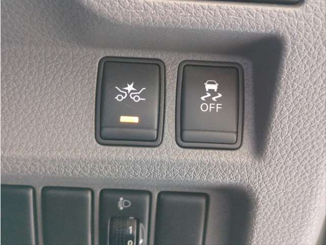 NISSAN NV350 CARAVAN 2019 Image 31