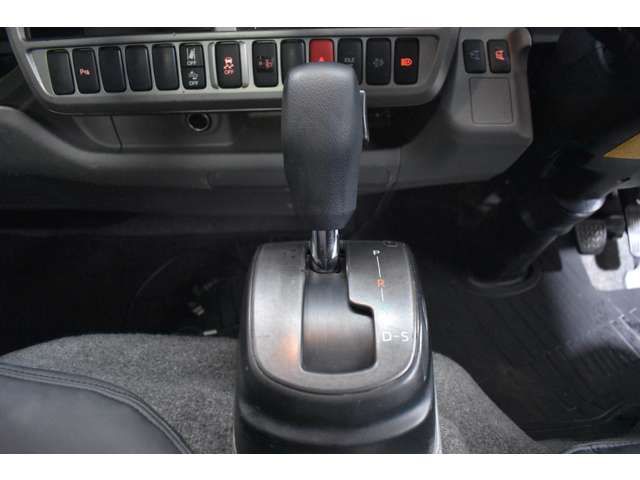 TOYOTA DYNA 2022 Image 31