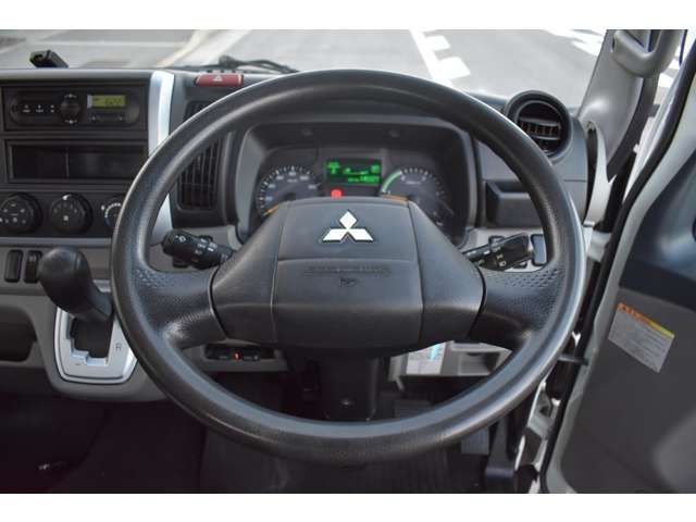 MITSUBISHI CANTER 2016 Image 31